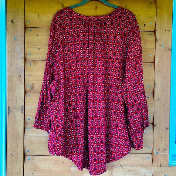 St. John’s Bay Button down blouse with 3/4 length sleeves. Plus Size 3X - Picture 5 of 6